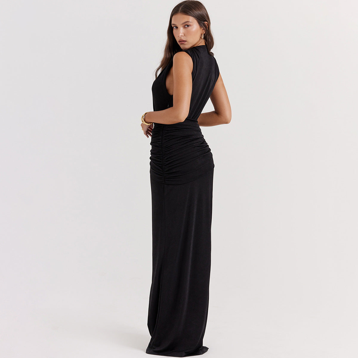 deep V slit pleated long skirt black dress