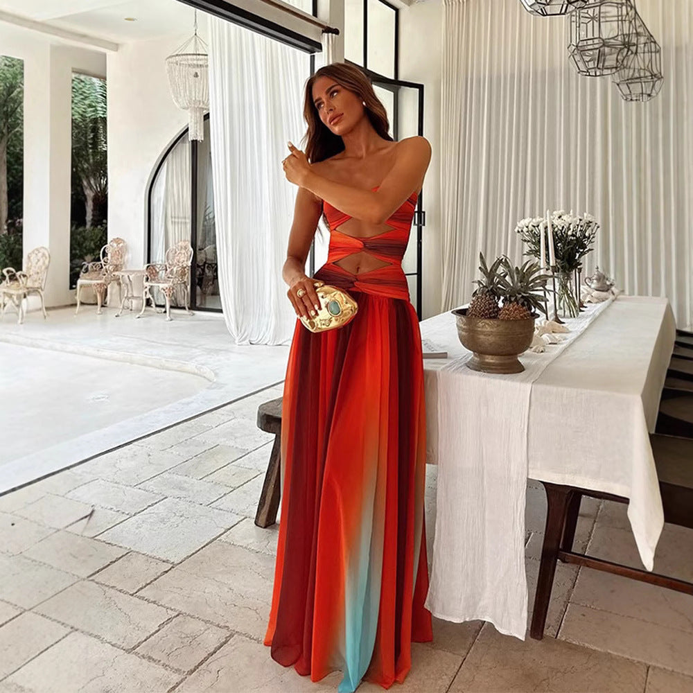 A sleeveless dress with a strapless cutout