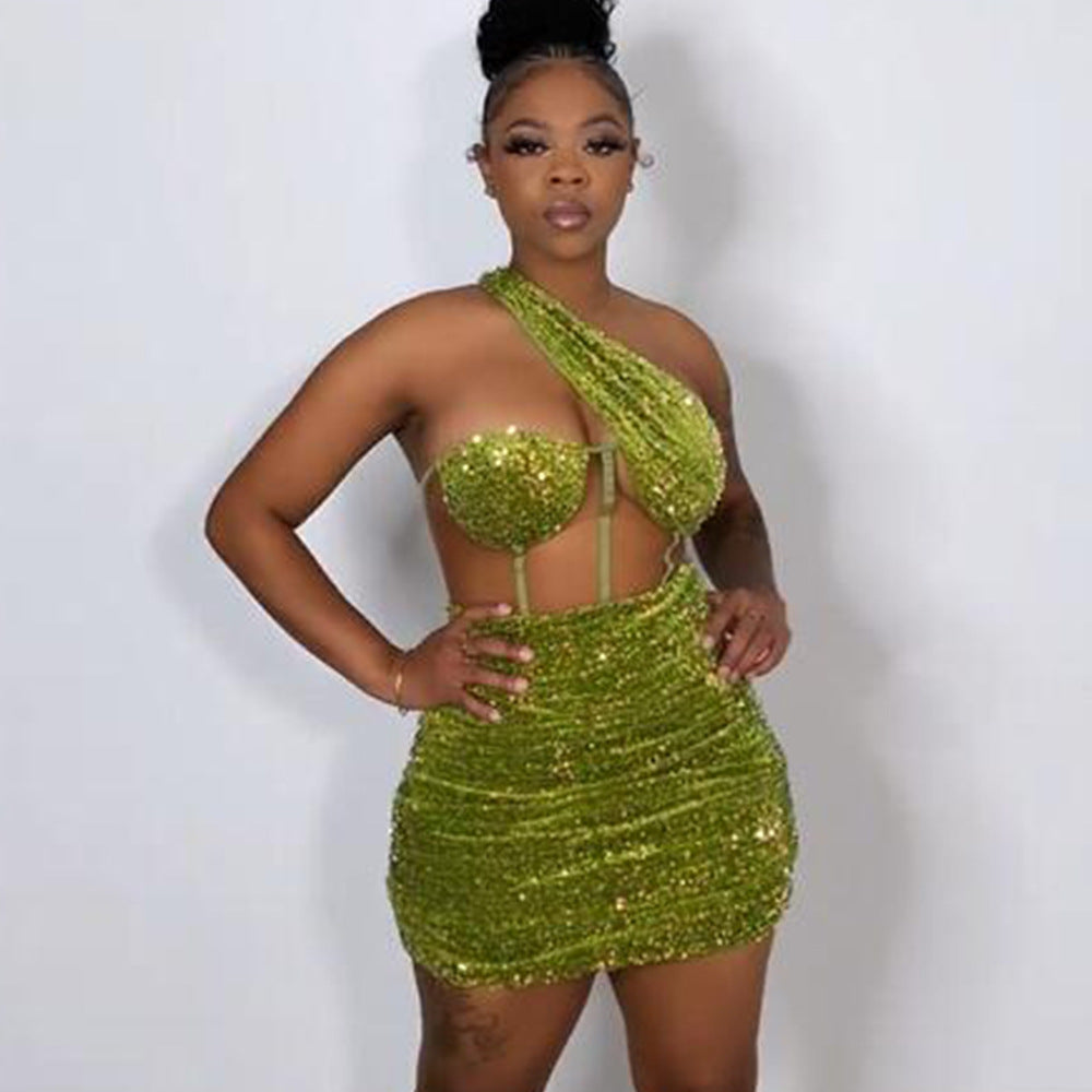 Green sequin mesh perspective oblique shoulder backless chest wrap pleated hip skirt
