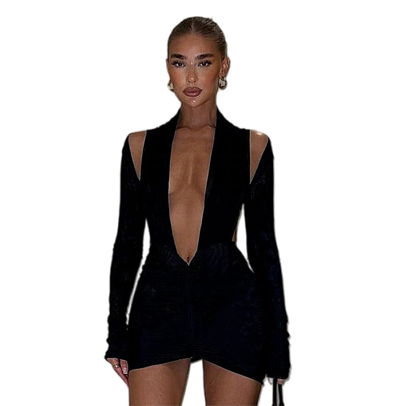 Autumn and winter dress solid color long sleeve V-neck neck pleated new dress