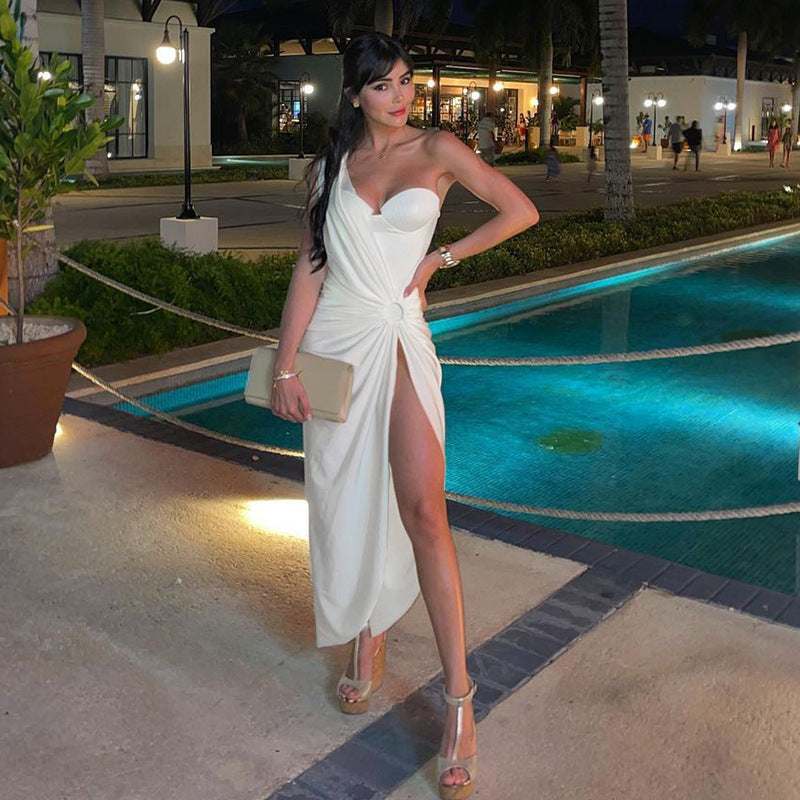 single shoulder hanging neck irregular dress European and American women vacation temperament elegant sexy even MIDI skirt