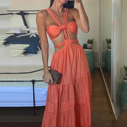 Sleeveless Halter neck solid color dress