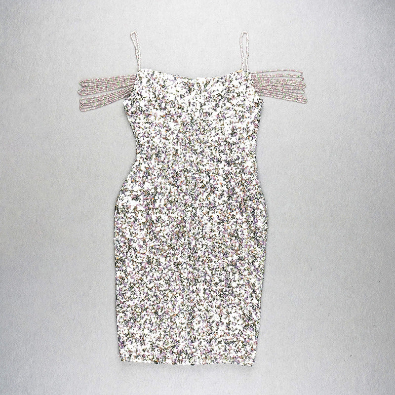 The new summer Europe  halter V-neck colorful sequins fashion hot girls wear a dress with irregular hips