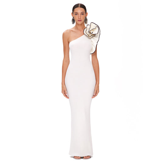 Spring new white one-shoulder flower black hem slim dress backless dress bandage elastic skirt