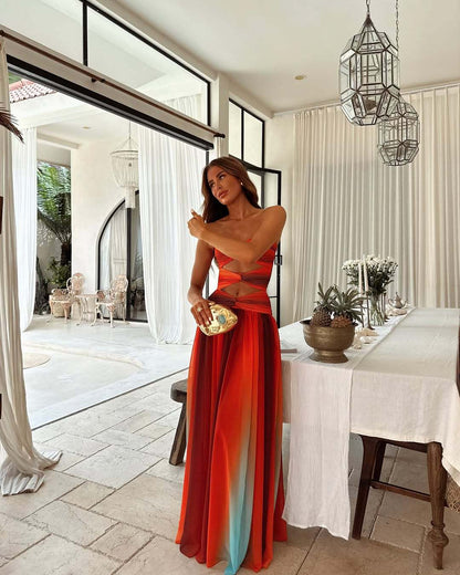 A sleeveless dress with a strapless cutout