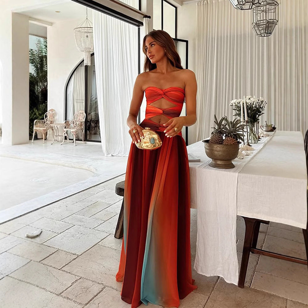 A sleeveless dress with a strapless cutout