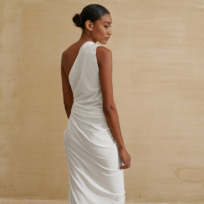 single shoulder hanging neck irregular dress European and American women vacation temperament elegant sexy even MIDI skirt