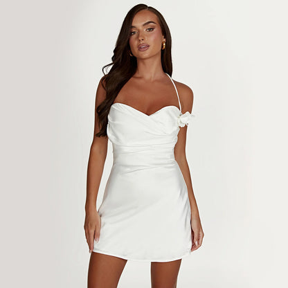 Women's sexy halter halter strapless dress halter little dress pure wind white